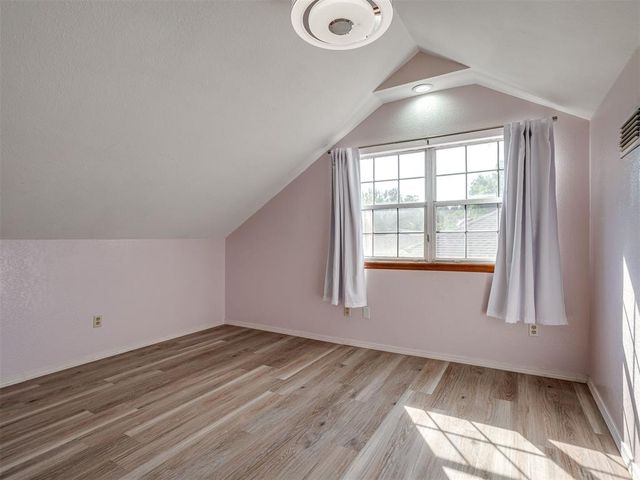 1908 Edgewater Lane, Edmond, OK 73013