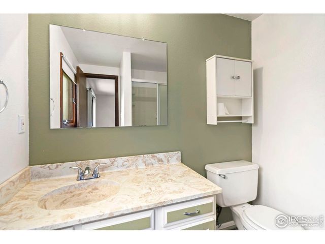 2938 Glendevey Dr, Loveland, CO 80538