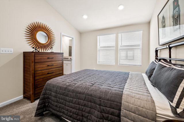 618 MOZART WAY, Baltimore, MD 21224