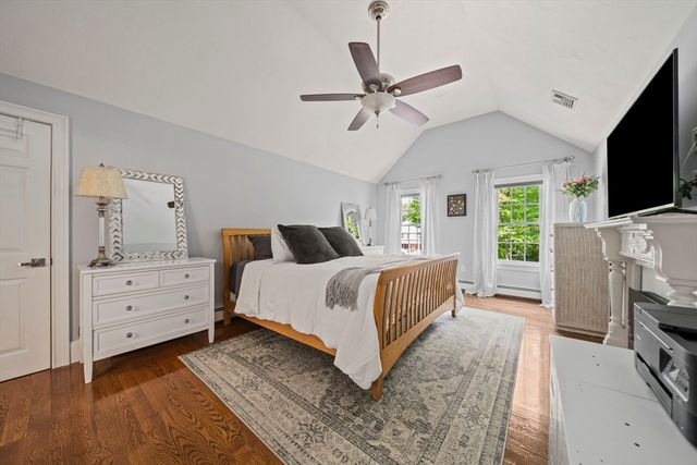 4 Bruce Rd, Holbrook, MA 02343