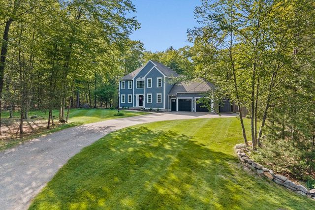 4 Bruce Rd, Holbrook, MA 02343