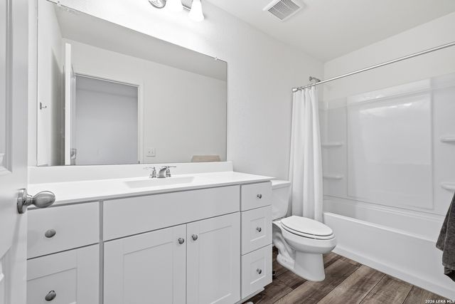 7726 Fern Holw, San Antonio, TX 78252