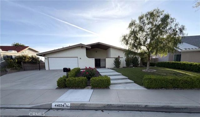 44034 Halcom, Lancaster, CA 93536