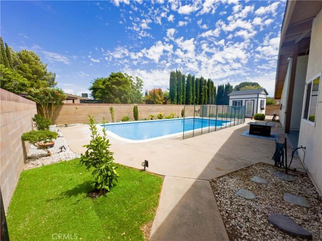 44034 Halcom, Lancaster, CA 93536
