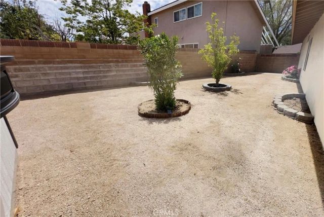 44034 Halcom, Lancaster, CA 93536