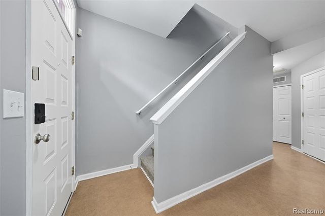 54 W Bethune Street 44, Detroit, MI 48202