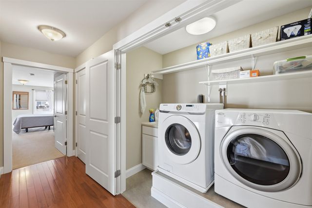 150 Allen Rd E, South Burlington, VT 05403