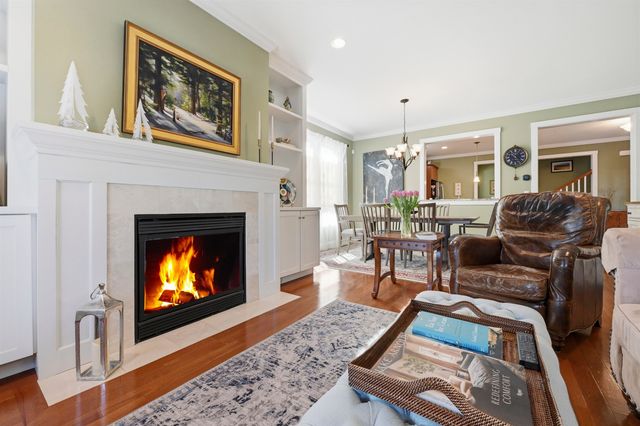 150 Allen Rd E, South Burlington, VT 05403