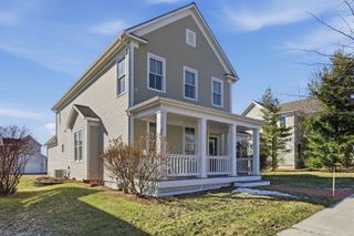 150 Allen Rd E, South Burlington, VT 05403