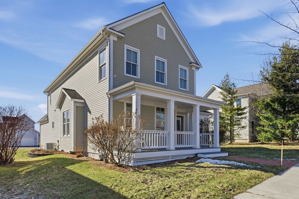 150 Allen Rd E, South Burlington, VT 05403