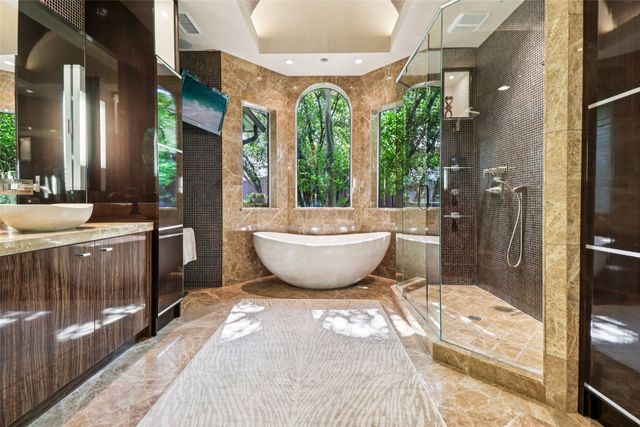 17704 Cedar Creek Canyon Drive, Dallas, TX 75252