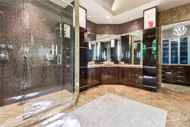 17704 Cedar Creek Canyon Drive, Dallas, TX 75252