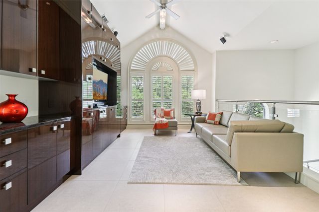 17704 Cedar Creek Canyon Drive, Dallas, TX 75252