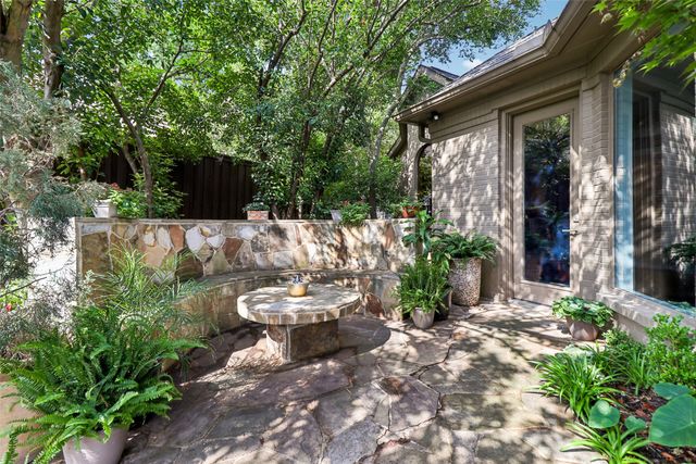 17704 Cedar Creek Canyon Drive, Dallas, TX 75252