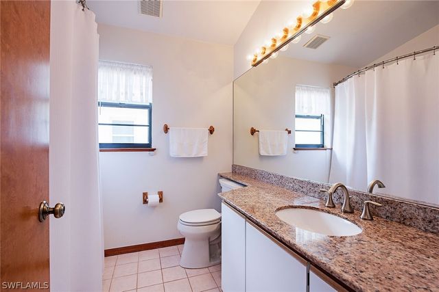 836 102nd AVE N, Naples, FL 34108