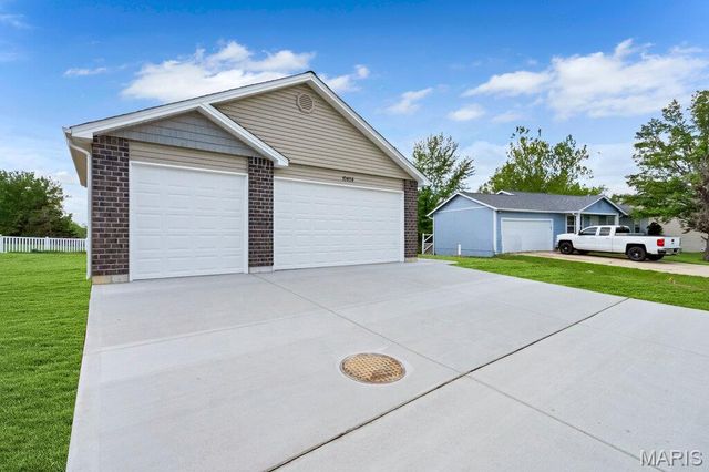 10454 Fairway Drive 159, Foristell, MO 63348