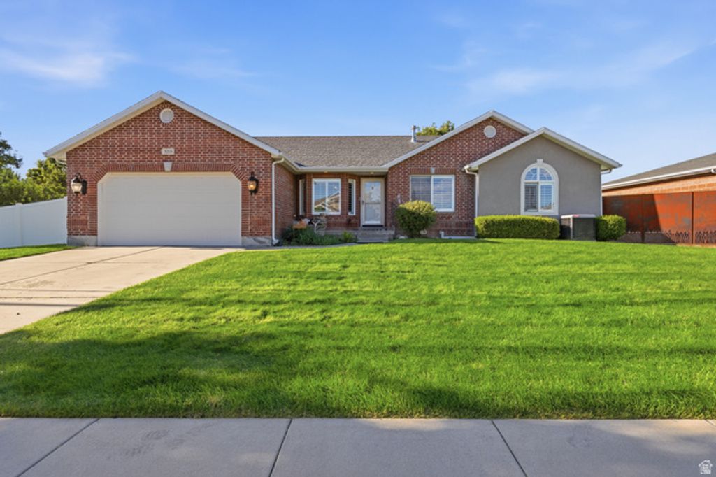3215 W CAMERON COURT, South Jordan, UT 84095 — exterior