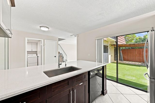 9139 SW 23RD Street C, Davie, FL 33324