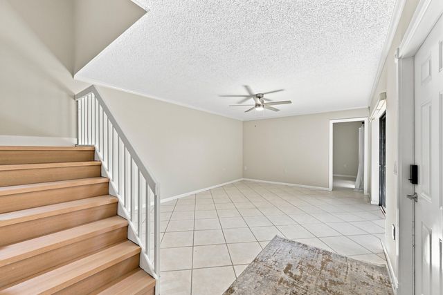 9139 SW 23RD Street C, Davie, FL 33324