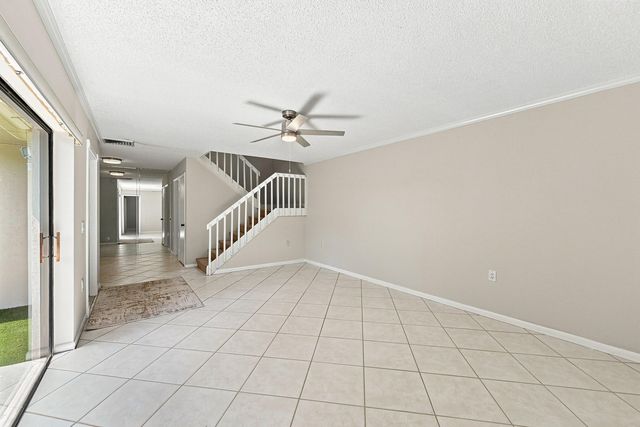 9139 SW 23RD Street C, Davie, FL 33324