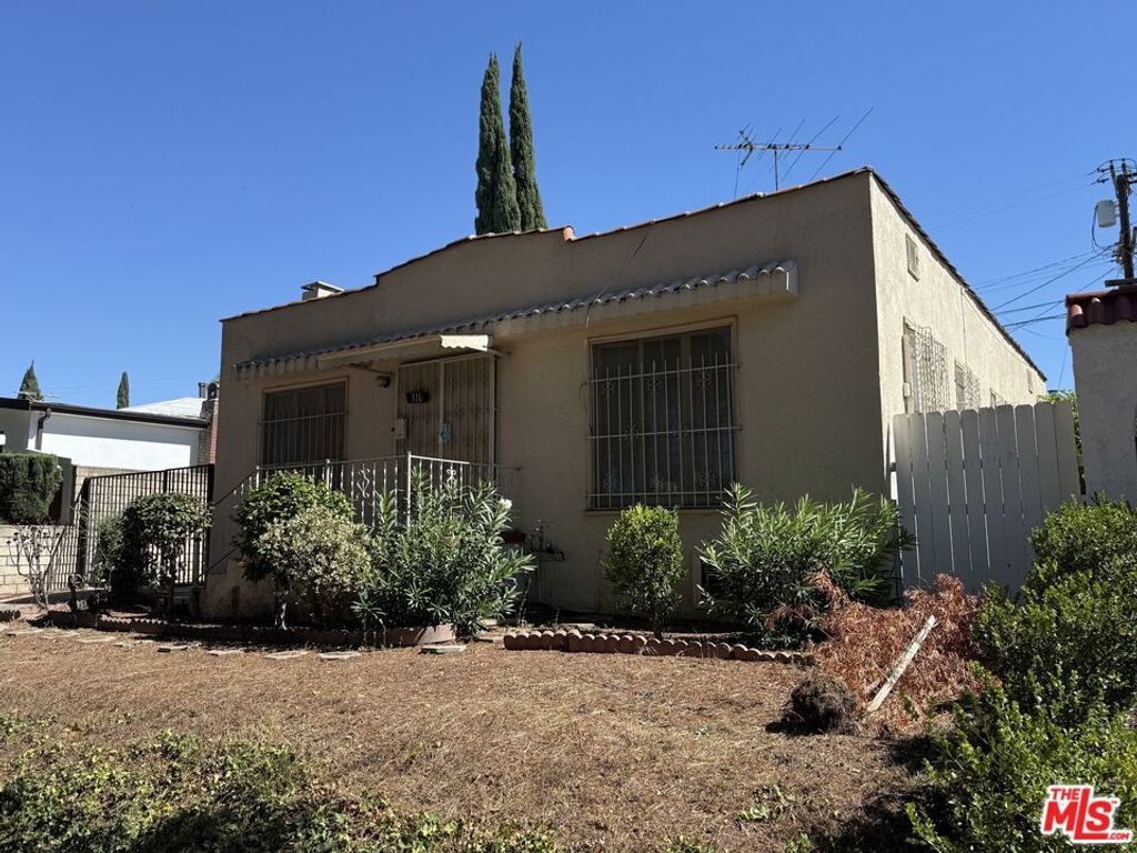 316 N Bronson Avenue, Los Angeles, CA 90004 — photo 3
