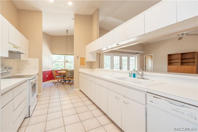 18 Dahlia Court S, Homosassa, FL 34446
