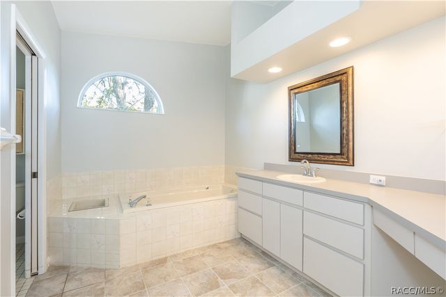 18 Dahlia Court S, Homosassa, FL 34446