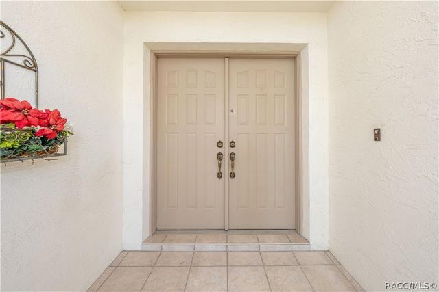 18 Dahlia Court S, Homosassa, FL 34446