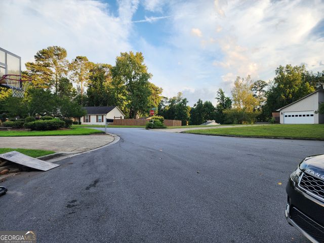 715 Babbling Creek Place, Johns Creek, GA 30022