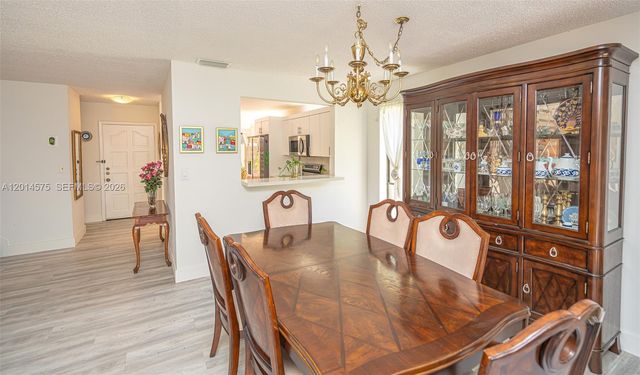 3350 Torremolinos Ave F-40, Doral, FL 33178