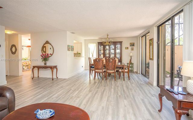 3350 Torremolinos Ave F-40, Doral, FL 33178