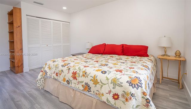 3350 Torremolinos Ave F-40, Doral, FL 33178