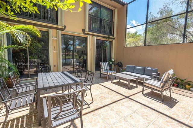3350 Torremolinos Ave F-40, Doral, FL 33178