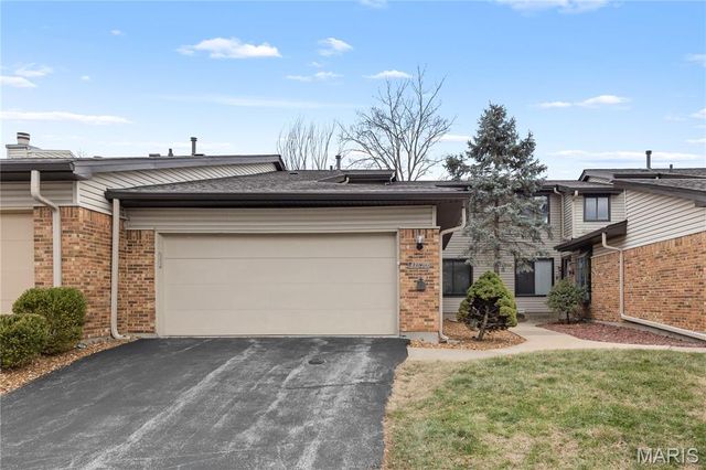 11620 Heather Dale Drive, Unincorporated, MO 63146