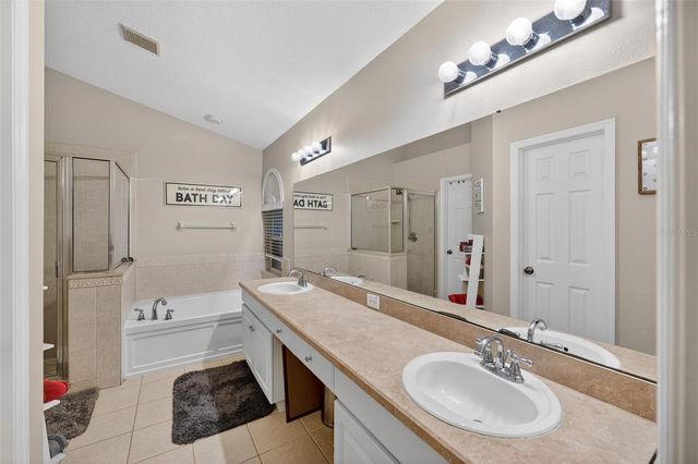 5839 MONTFORD DRIVE, Zephyrhills, FL 33541