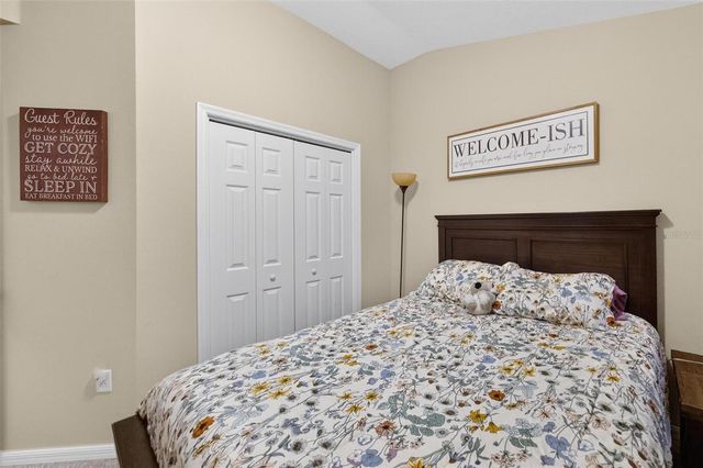 5839 MONTFORD DRIVE, Zephyrhills, FL 33541