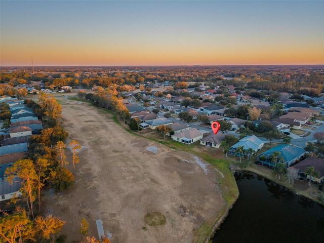 5839 MONTFORD DRIVE, Zephyrhills, FL 33541