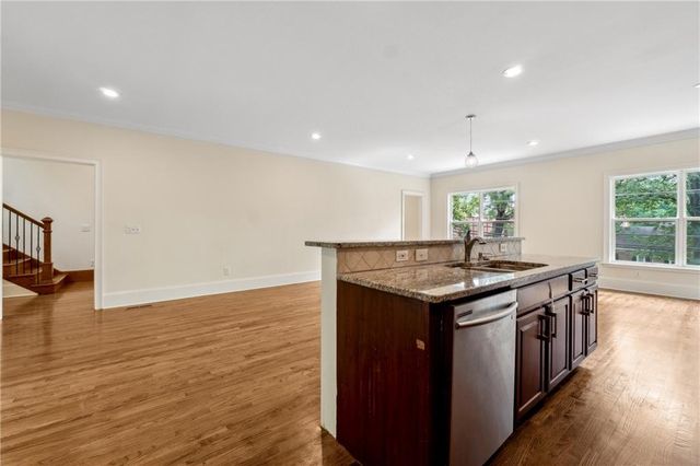 1303 N Druid Hills Road NE, Brookhaven, GA 30319