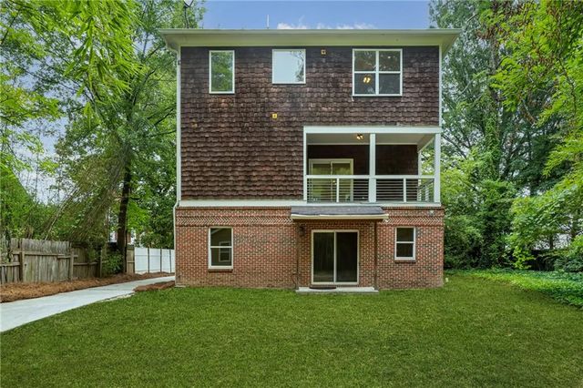 1303 N Druid Hills Road NE, Brookhaven, GA 30319