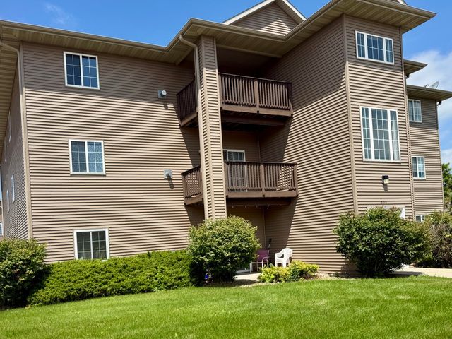 505 Penn Court 3, North Liberty, IA 52317