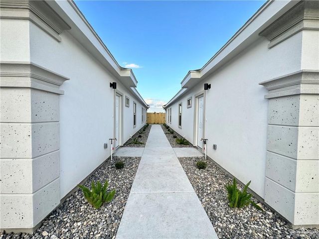 1308 Shavano Drive, Edinburg, TX 78541