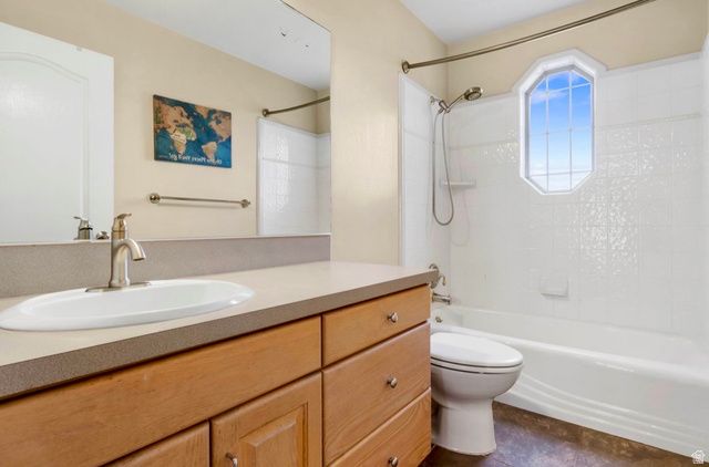 874 AVALON HILLS DR, Ogden, UT 84404