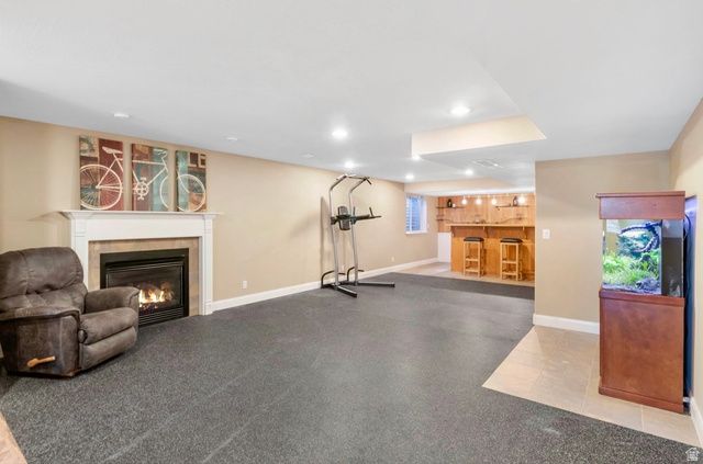 874 AVALON HILLS DR, Ogden, UT 84404