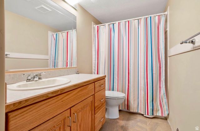 874 AVALON HILLS DR, Ogden, UT 84404