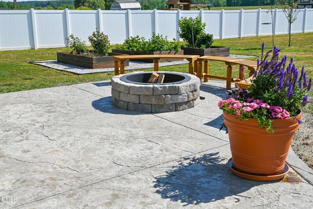 375 Pond Mountain Drive, Clayton, NC 27520
