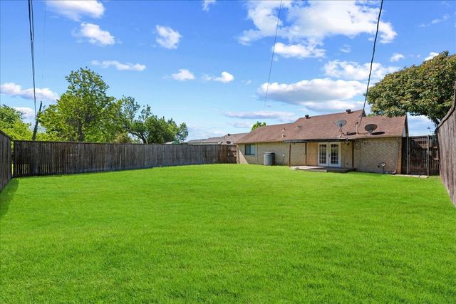 528 Carl C Senter Street, Forney, TX 75126