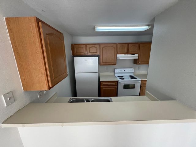 4708 WALDEN CIRCLE 1835, Orlando, FL 32811