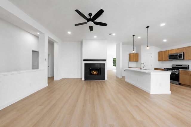801 Sussex Drive, Mckinney, TX 75071