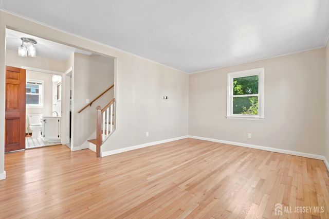 16 Eisenhower Avenue, Spotswood, NJ 08884