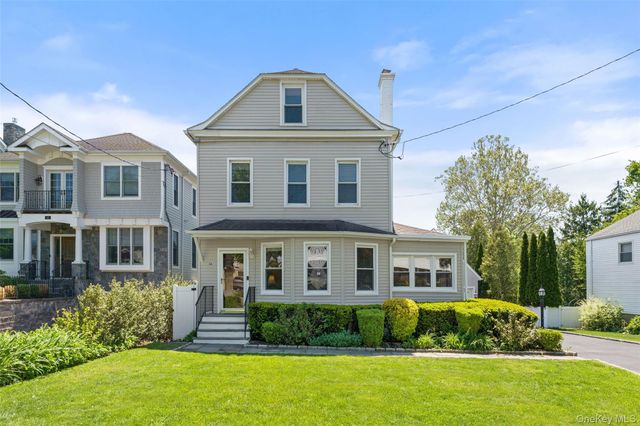 36 Lakeview Avenue, Scarsdale, NY 10583